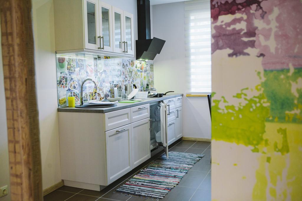 Studio Apartment In Private House Riga Room photo